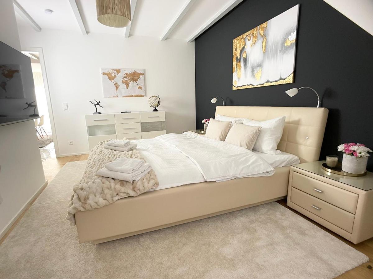 M-Style 04 Apartment Mit Balkon Und Gasgrill, 24H Self-Check-In, Free Parking, Netflix Nürnberg Eksteriør bilde